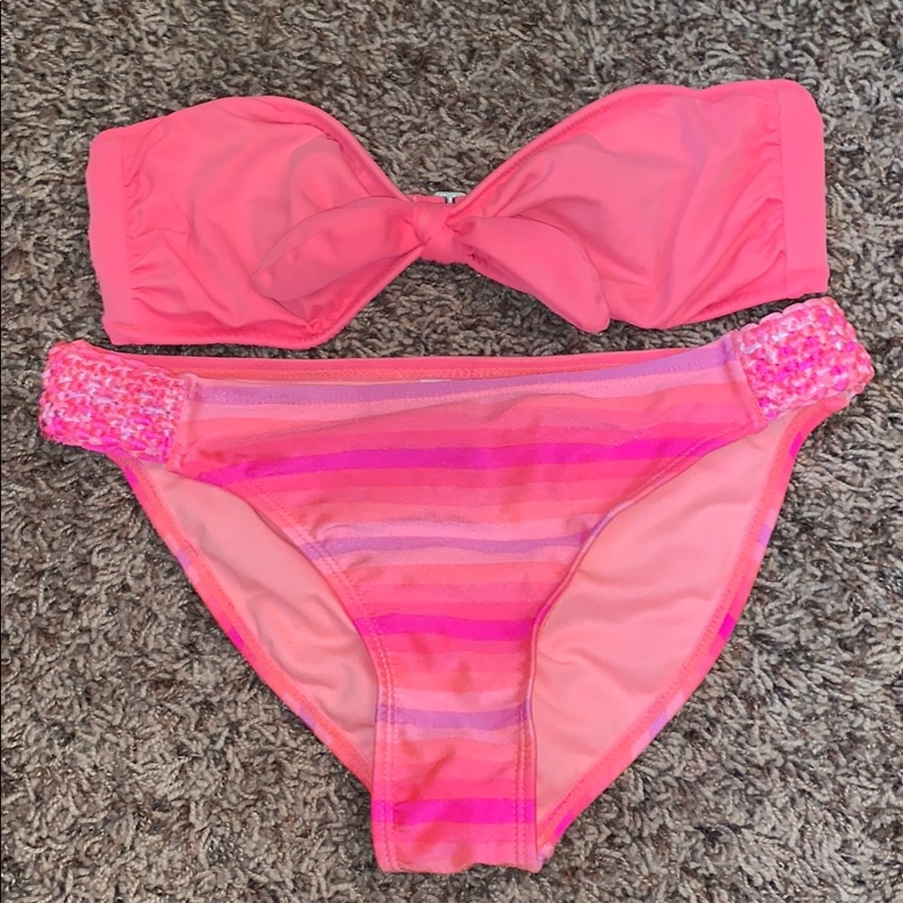 Bathing suit